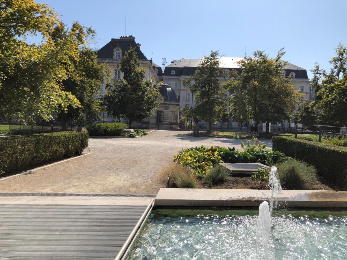 Le Charmant Zola Hyper Centre Classe Troyes Ngoại thất bức ảnh